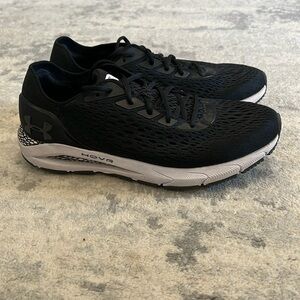 Under Armour Hovr Sonic in black womens size 11